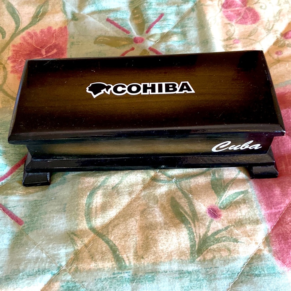 Cuban wooden cigarette box